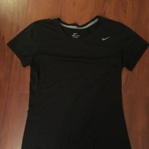 Women's size Small Nike dry fit tee